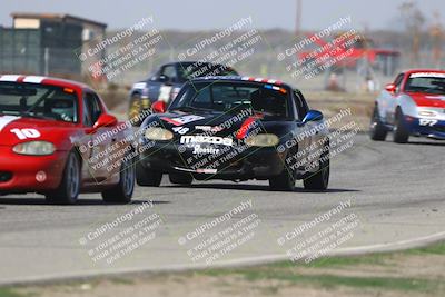 media/Oct-25-2025-CalClub SCCA (Sat) [[34c778dfbe]]/Group 4/Qualifying/